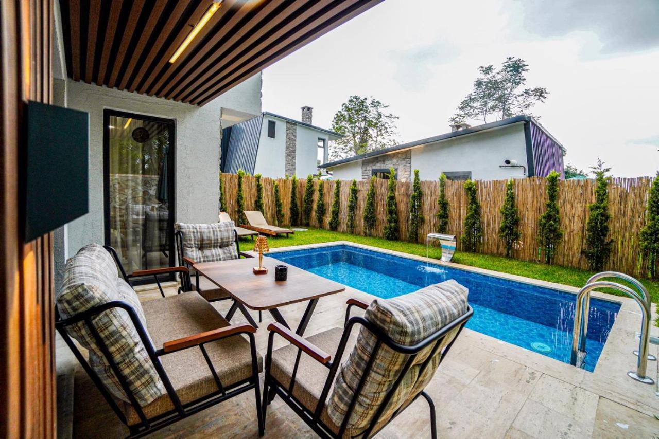 Vital Home Sapanca Isitmali Havuzlu Villa&Bungalov Eksteriør billede